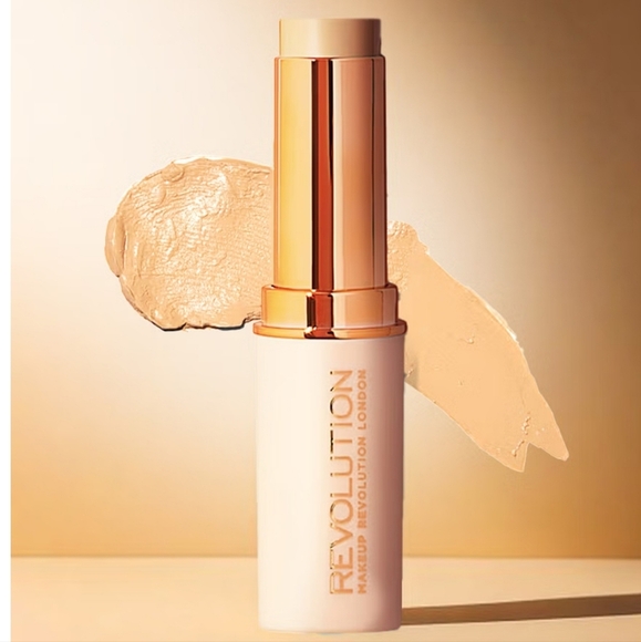 Revolution Foundation Stick - F9 - Picture 1 of 2